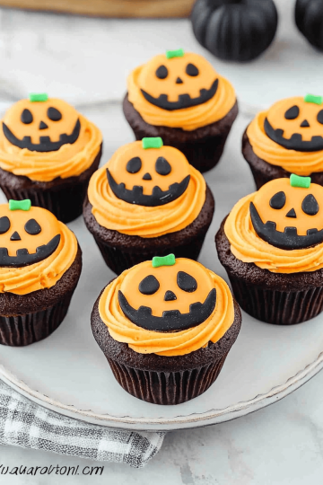 Jack-O-Lantern Cupcakes