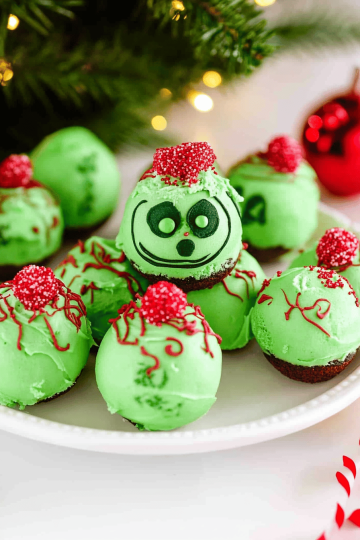 Grinch cake balls