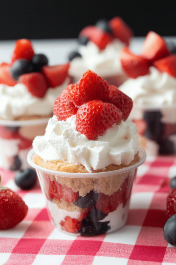 mini shortcake cups
